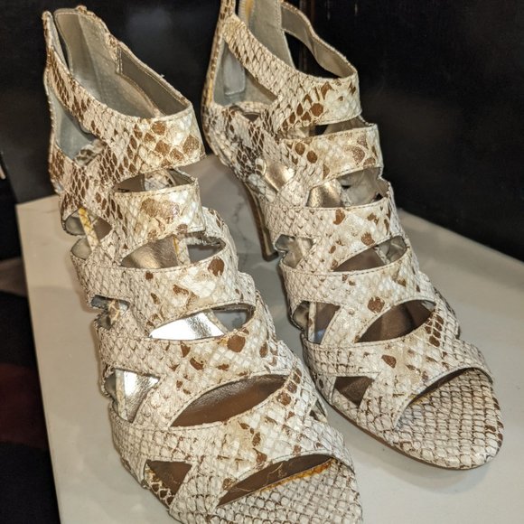 Alfani  Kaylyne Snake Hi Heel Shoes US Size 8M. - Picture 6 of 6